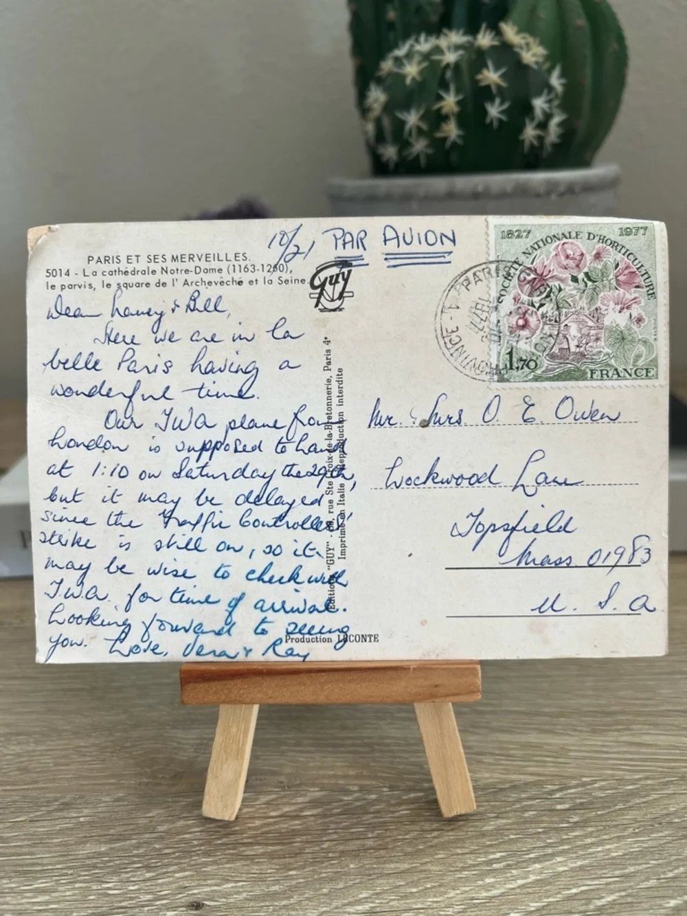 Vintage 1977 Paris France Notre Dame Cathedral Airmail Posted Postcard